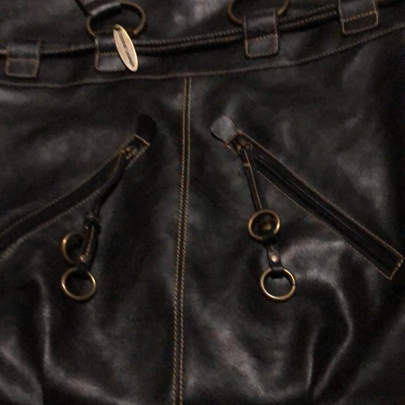 TODAY ONLY:CHINESE LAUNDRY Large Shoulder Black Bag - Picture 3 of 11